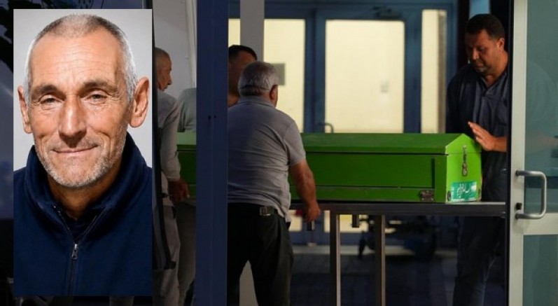 Babasını parçalayıp tuvalete gömmüş
