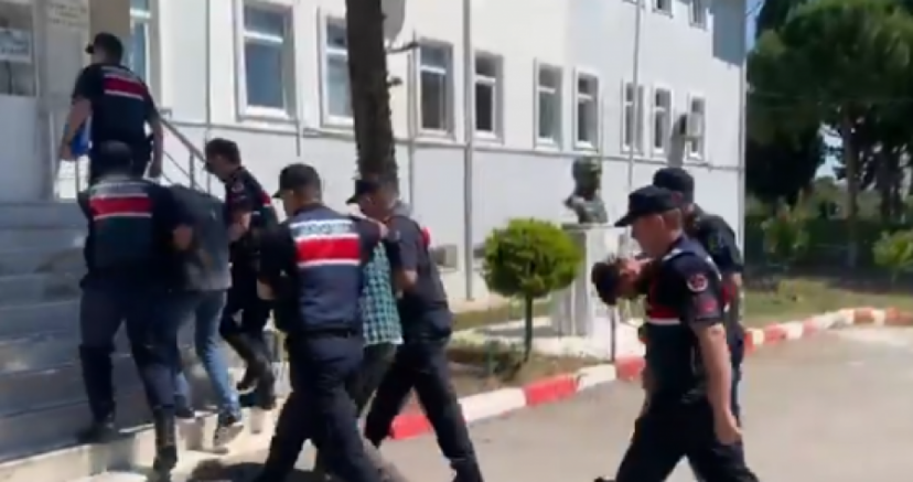 Bakan Yerlikaya duyurdu! 73 torbacı gözaltında