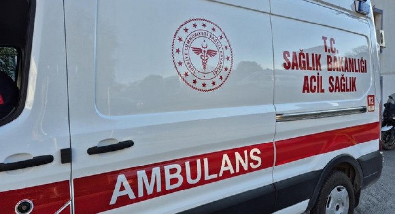 Balkondan düşen çocuk hayatını kaybetti