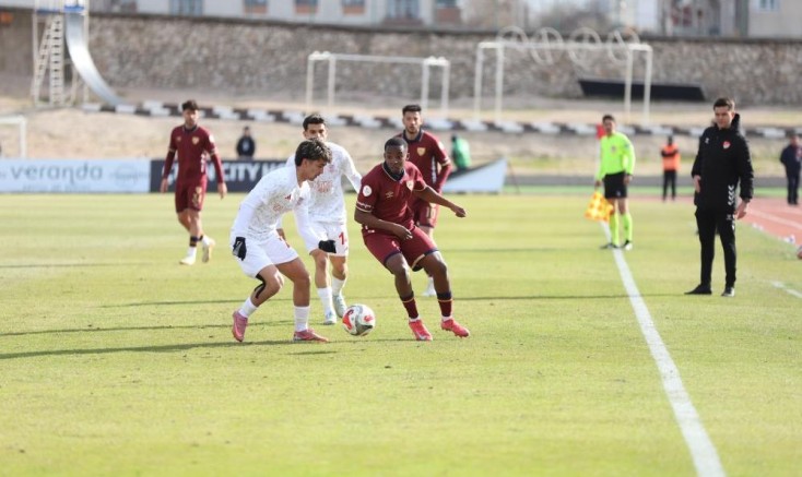 Bandırmaspor: 4 - Pendiksporspor: 1