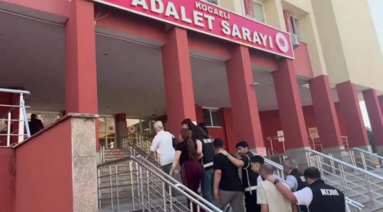 Banka görevlisi yalanıyla dolandırdılar: 6 tutuklama