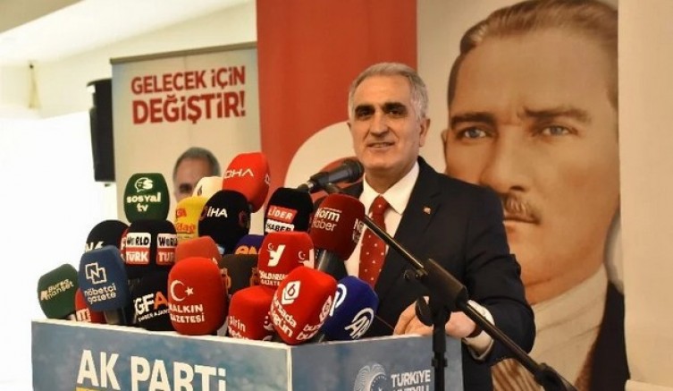 BAŞKAN ADAYI ÇOLAK’TAN ŞİİRLİ MESAJ