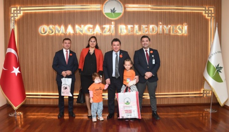Başkan Aydın'ın çok özel konukları