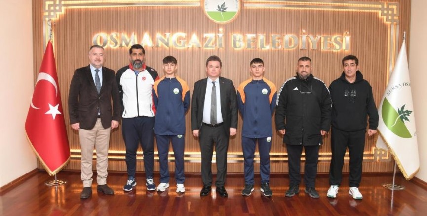 Başkan Aydın şampiyonları Sırbistan'a uğurladı