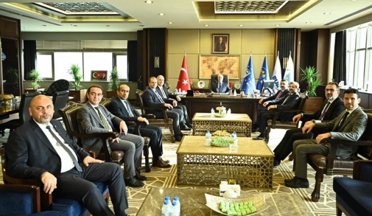 Başkan Bozbey, AK Partili Belediye başkanlarını ağırladı