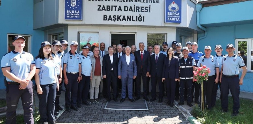 Başkan Bozbey, çalışma arkadaşlarıyla bayramlaştı