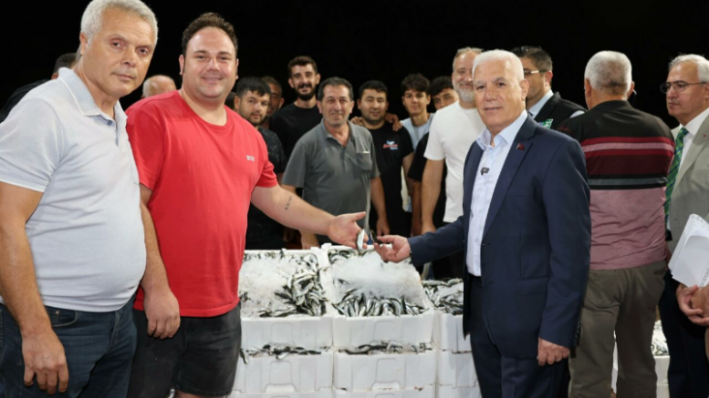 Başkan Bozbey’den Balık Hali’ne ziyaret