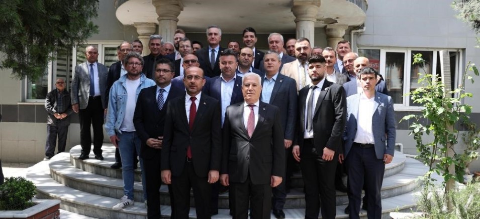 Başkan Bozbey'den dağ ilçelerine umut dolu mesajlar