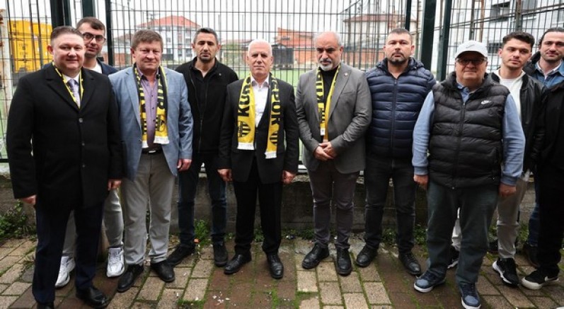 Başkan Bozbey’den İnegöl’e futbol sahası müjdesi