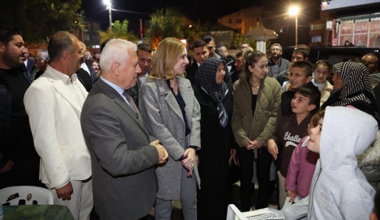 Başkan Bozbey’e Gürsu’da sevgi seli