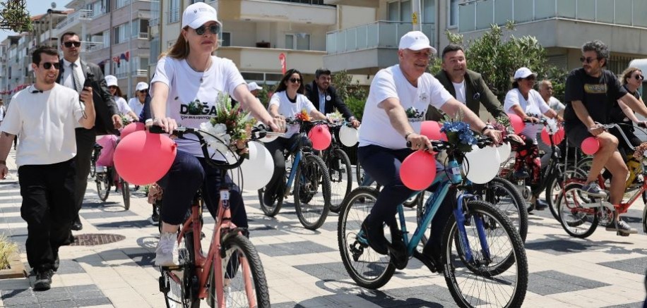 Başkan Bozbey; Gelecek kuşaklara temiz bir deniz aktarmalıyız
