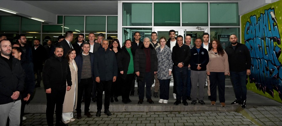Başkan Bozbey sahurda gençlerle birlikte!
