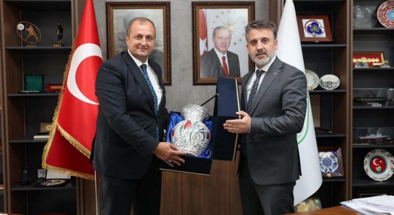 Başkan Vekili Biba’dan İznik’e ‘Kültür merkezi ve B Kafe’ müjdesi