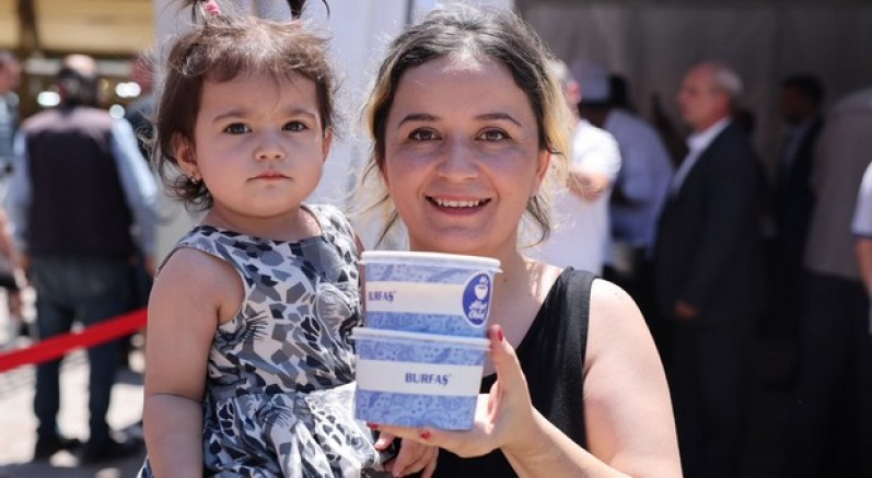 Başkan Vekili Biba'dan Nilüfer'de aşure ikramı