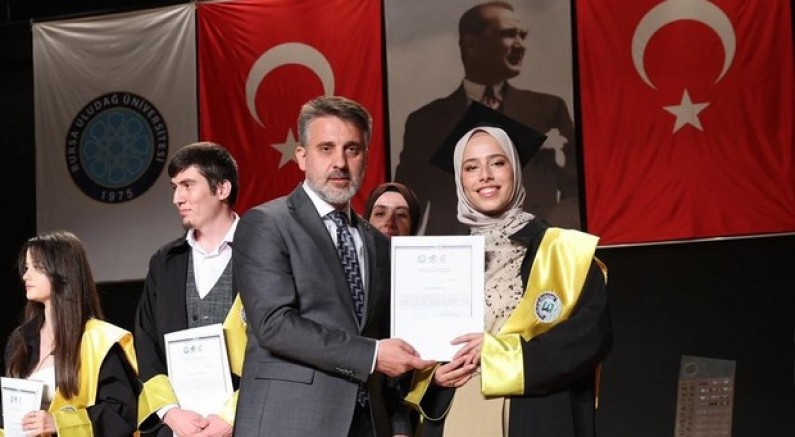 Başkan Vekili Şahin Biba’dan genç mimarlara tavsiye