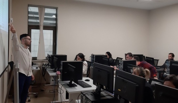 Belediye personeline ‘Excel’ eğitimi
