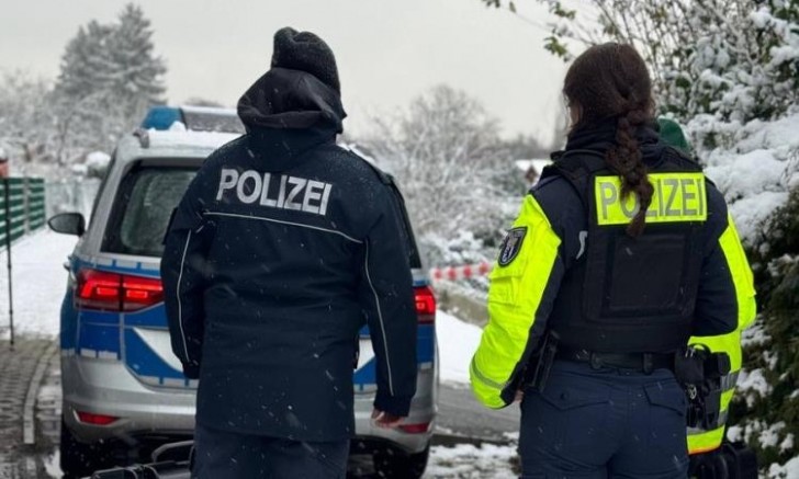 Berlin’de 45 bin hane elektriksiz kaldı