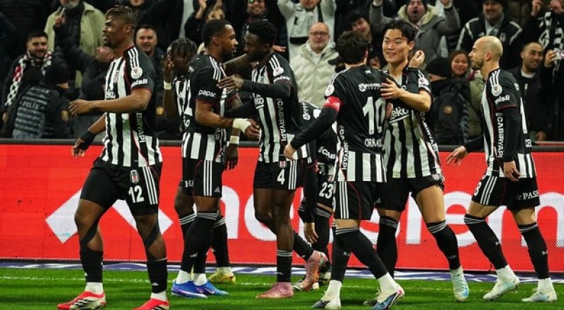 Beşiktaş devreye önde girdi: 2-0