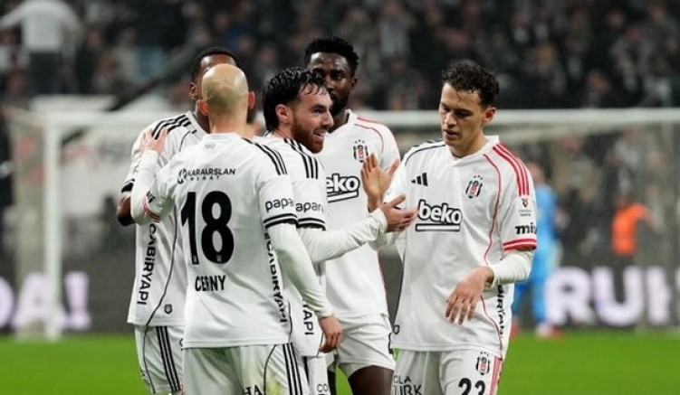 Beşiktaş zirve takibinde: 2-1