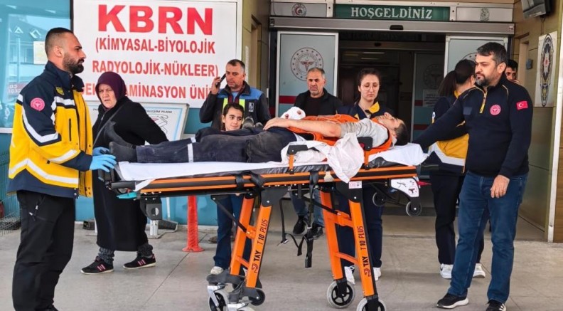 Bıçkı makinesi elini parçaladı