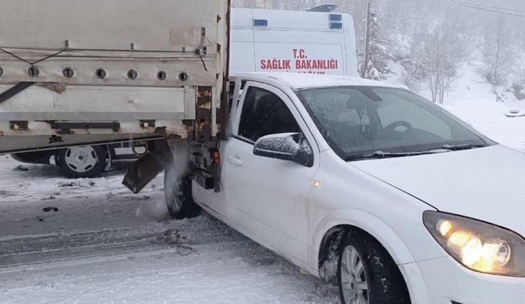 Bingöl'de trafik kazası: 1 yaralı
