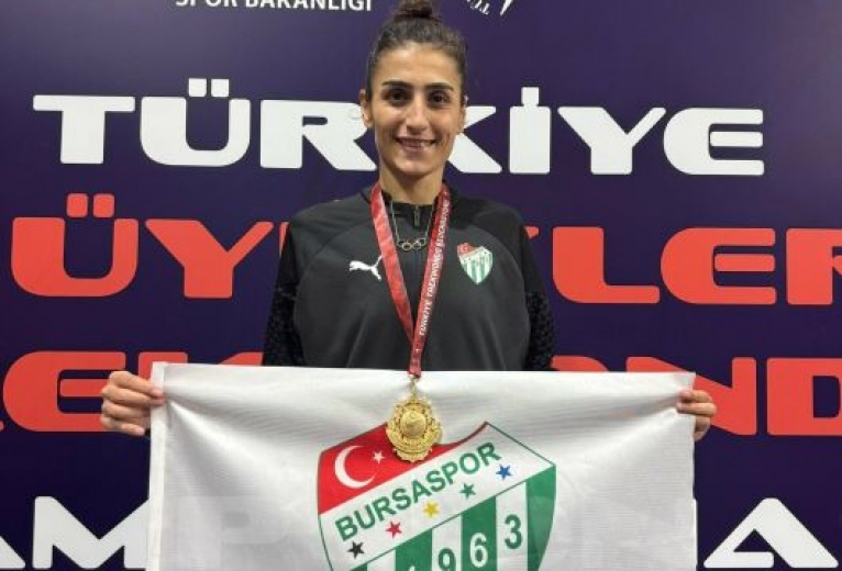 Bir kez daha Bursa'nın gururu oldu; Helal olsun sana Hatice
