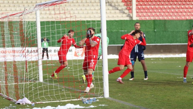 Boluspor-Sarıyer: 1-2