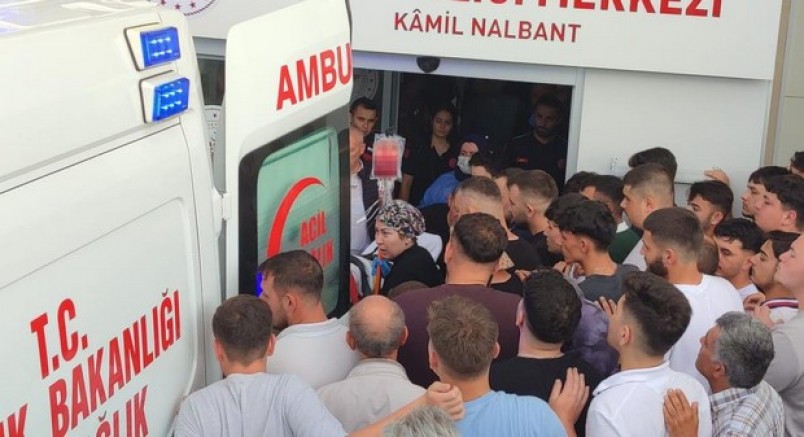 Borç meselesi silahlı kavgaya dönüştü: 1 yaralı