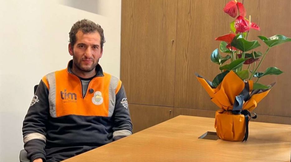Böyle insanlar hâlâ var; Bursa'da takdir toplayan olay...