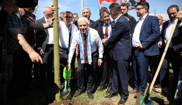 Bozbey ‘Yeniden Yeşil Bursa’ için ilk adımı attı