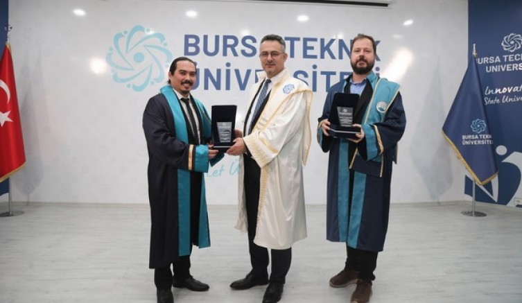 BTÜ Lisansüstü’nde gurur günü