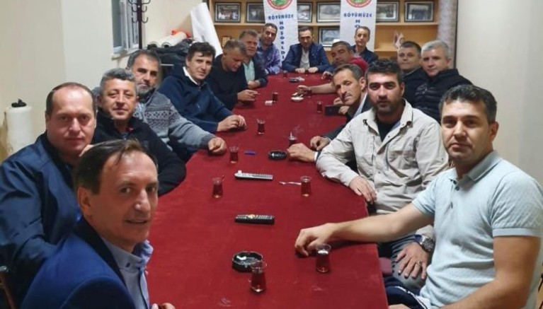 Bu köyde cenazede pide dağıtmak yasak