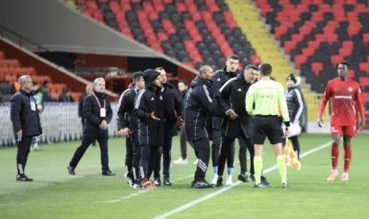 Burak Yılmaz'dan özür