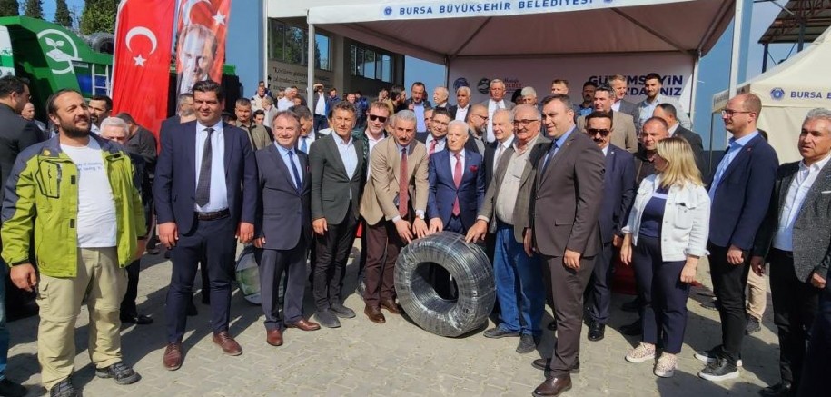 Bursa Büyükşehir çiftçinin yanında
