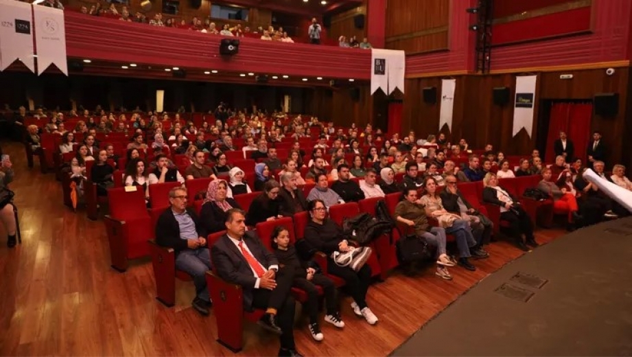 Bursa’da 4. Ulusal İşçi Tiyatroları Festivali başladı