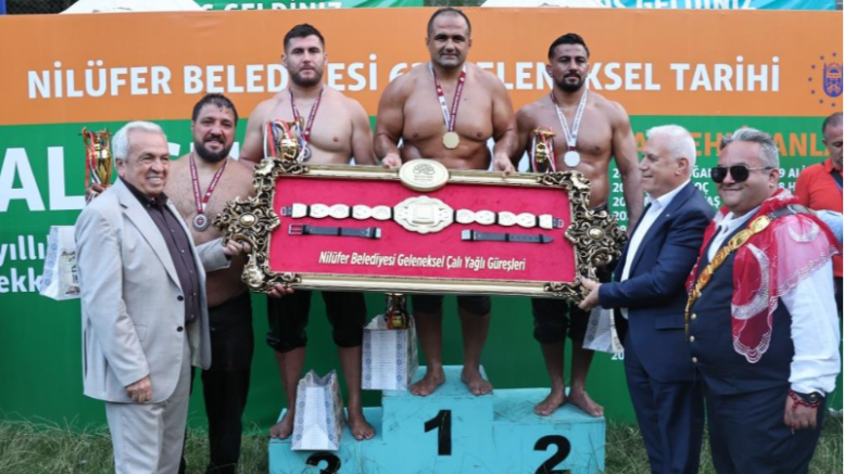 Bursa’da, 63. Tarihi Çalı Yağlı Güreşleri nefesleri kesti