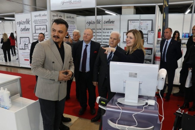 Bursa'da açılan bu fuar dikkatleri üzerine çekti