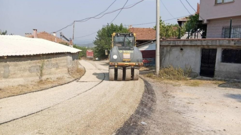 Bursa'da dağ ilçelerine hizmet yağıyor