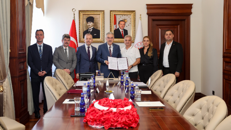 Bursa'da eğitime katkı; 16 derslik ilkokul...