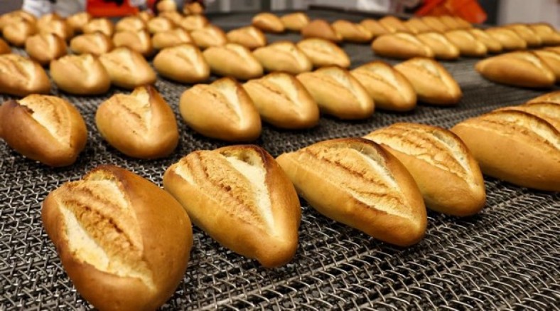 Bursa'da ekmek zamlandı