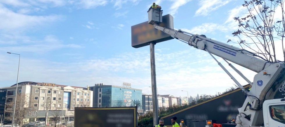 Bursa'da görüntü kirliliğine meydan yok