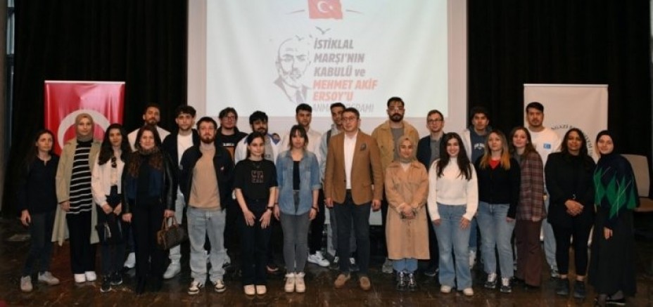 Bursa'da İstiklal Marşı'nın kabulünün yıl dönümünde Mehmet Akif anıldı