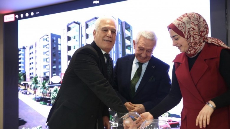 Bursa'da Kentsel Dönüşüm Projesi'nde kura heyecanı