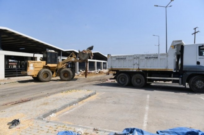 Bursa'da Osmangazi'de hummalı temizlik başladı!
