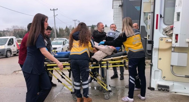 Bursa'da otomobiller çarpıştı: 1 yaralı