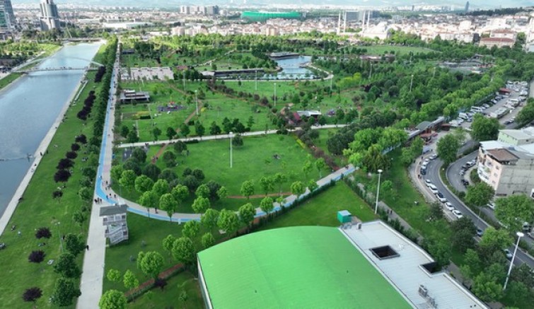 Bursa’da parklar yaza hazır