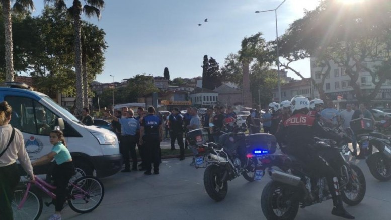 Bursa'da seyyar satıcılara taviz yok!