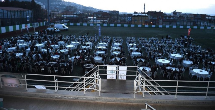 Bursa'da spor camiasını buluşturan iftar; Başkan Aydın'da katıldı...