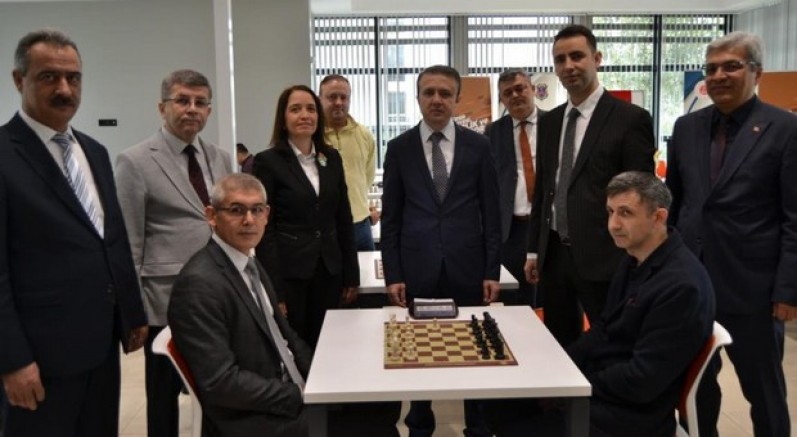 Bursa’da spor ve zekâ dolu turnuvalar