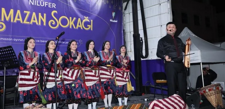 Bursa'da Trabzon Gecesi coşkusu